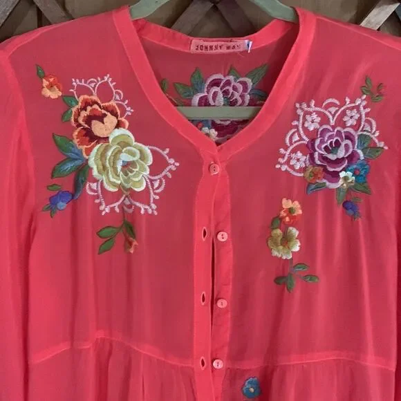 Johnny Was coral embroidered floral tunic top - Picture 4 of 8